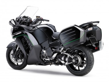 2007-2009 Kawasaki GTR1400/ZG1400 Motorcycle Fairings - Matte Black Green Line UK