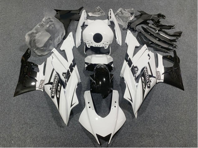 2022-2024 Yamaha YZF R3/R25 Motorcycle Fairings - White Glossy Black UK