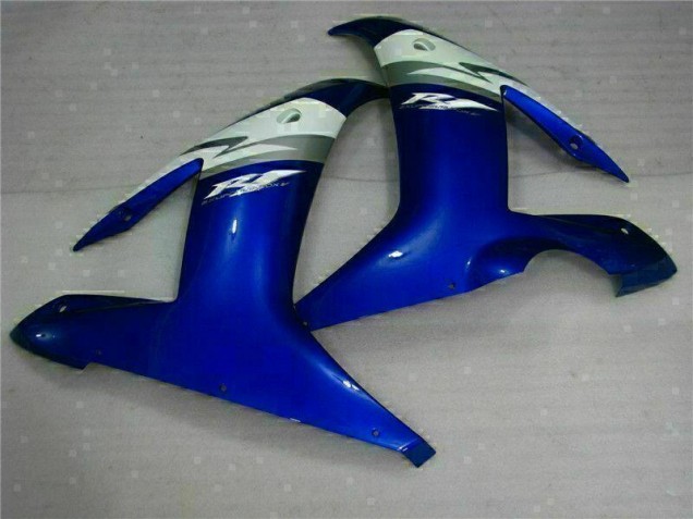 2002-2003 Blue Yamaha YZF R1 Motorcycle Bodywork 2002-2003 Blue Yamaha YZF R1 Motorcycle Bodywork