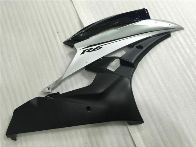 2006-2007 Silver Black Yamaha YZF R6 Motorbike Fairing 2006-2007 Silver Black Yamaha YZF R6 Motorbike Fairing