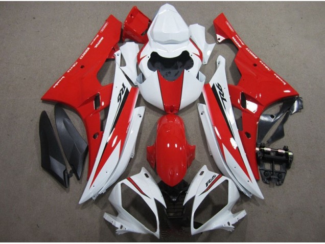 2006-2007 White Red Black Decal Yamaha YZF R6 Motorcycle Fairing 2006-2007 White Red Black Decal Yamaha YZF R6 Motorcycle Fairing